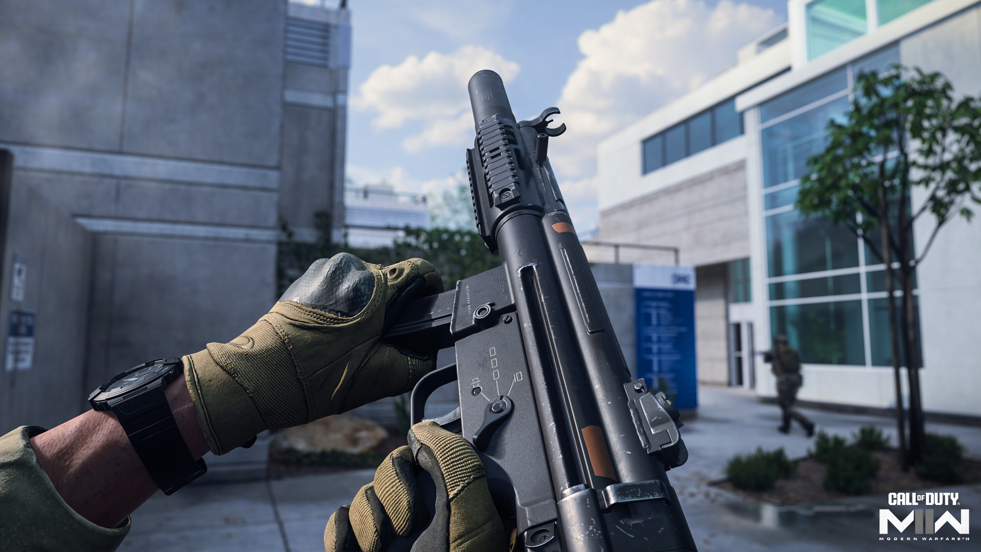 A screenshot of the Lachmann Shroud SMG in MW2.