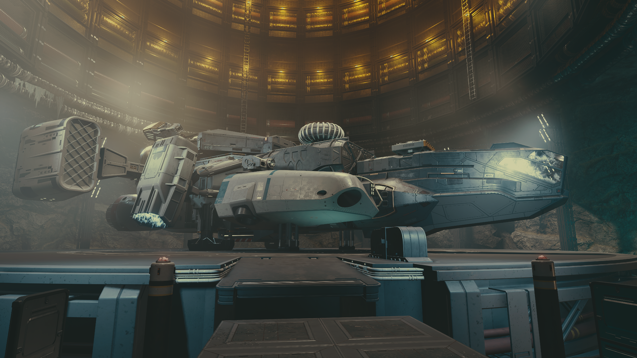 A ship sitting on a display plinth in an outpost in Starfield.