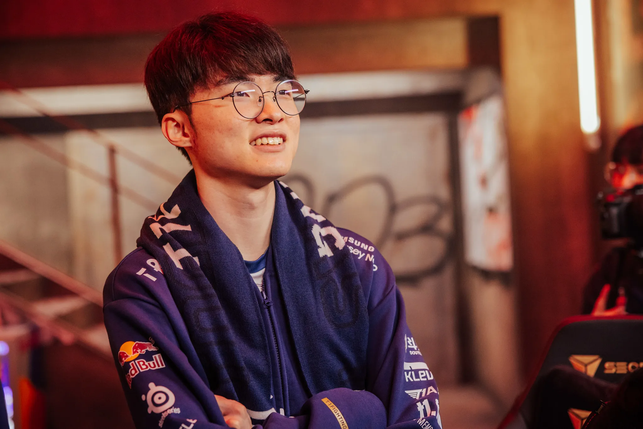 伝えられるところによると、Faker は 66 万ドル相当の高価な LoL スキンを販売するのにわずか 1 時間しかかかりませんでした