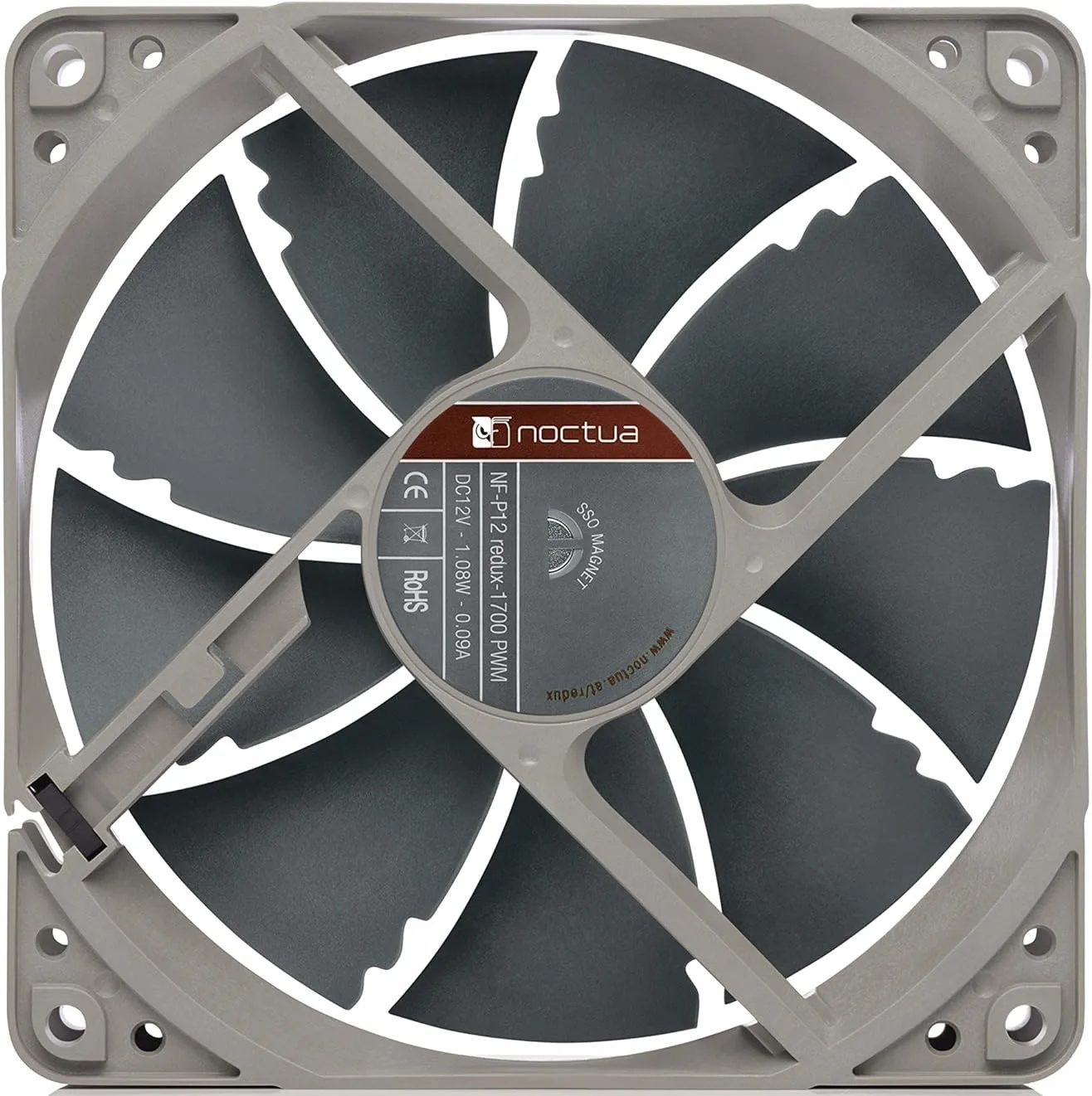 Noctua NF-P12 redux 1700 PWM fan on white background