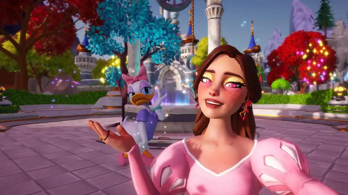 The player taking a picture with Daisy Duck in Disney Dreamlight Valley.