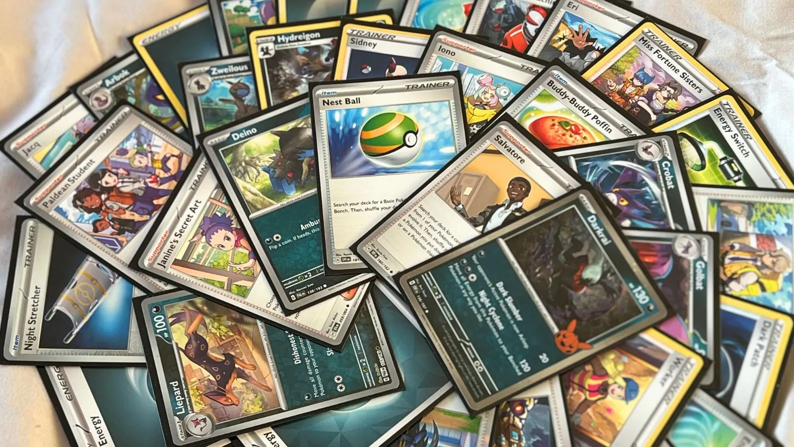 ポケモンTCGプレイヤーが大量の「お金無限不具合」の使用を発見