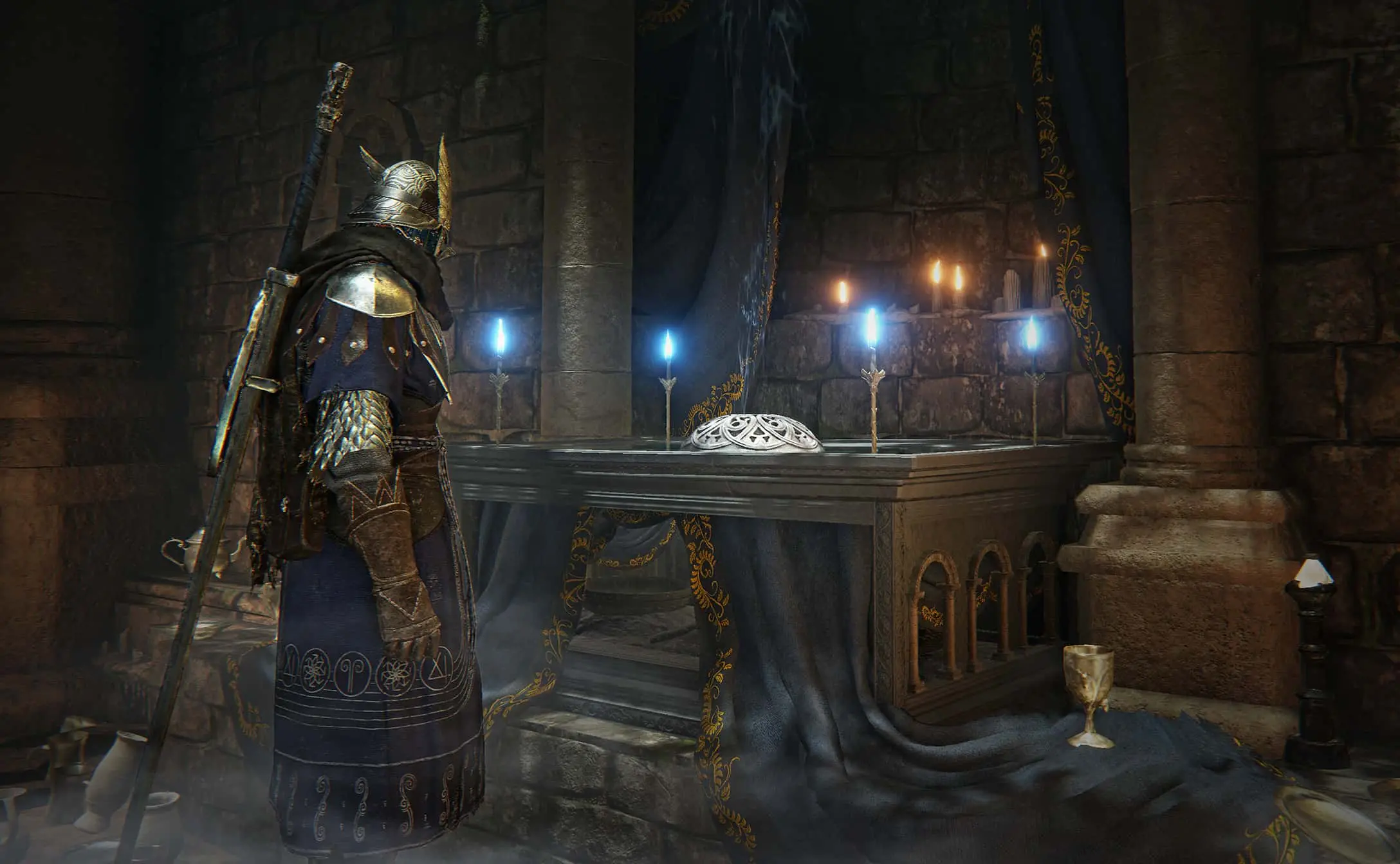 a player looks over an alter in elden ring nightreign