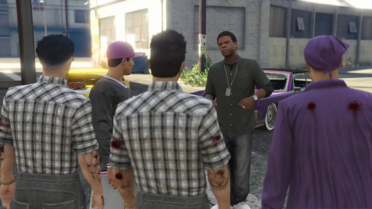 Lamar talking to a crew of four in front of a lowrider in GTA 5